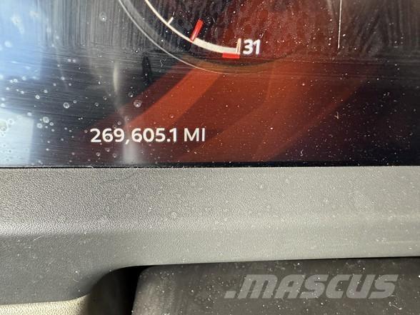 Peterbilt 567 Tractor Units