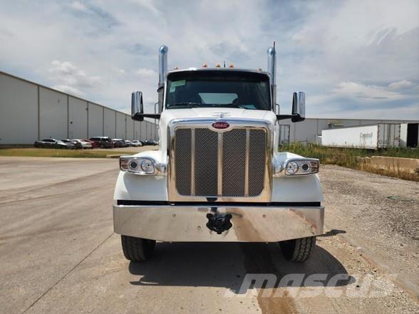 Peterbilt 567 Tractor Units