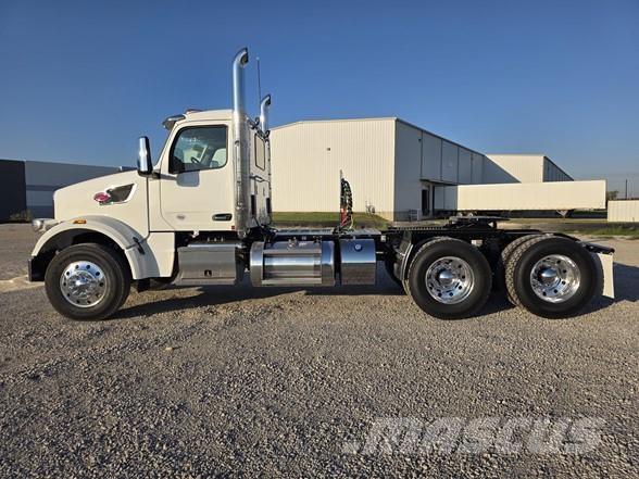 Peterbilt 567 Tractor Units