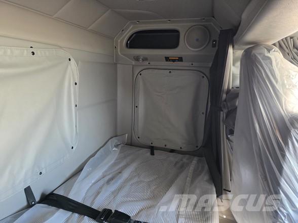 Peterbilt 567 Tractor Units