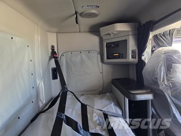 Peterbilt 567 Tractor Units