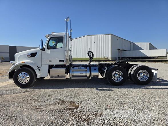 Peterbilt 567 Tractor Units