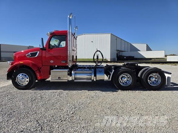 Peterbilt 567 Tractor Units