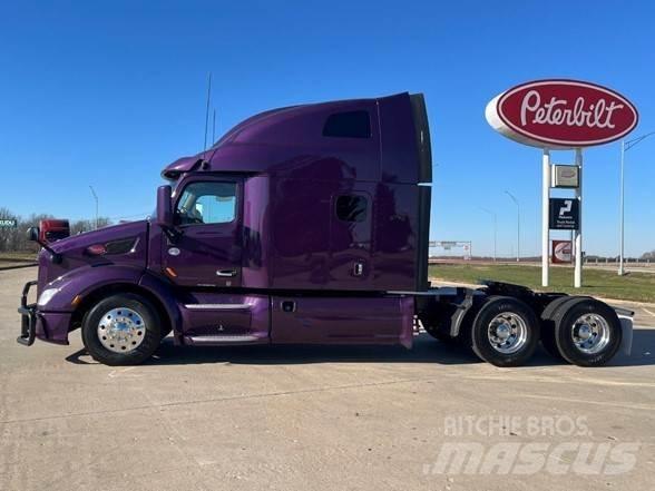 Peterbilt 579 Tractor Units