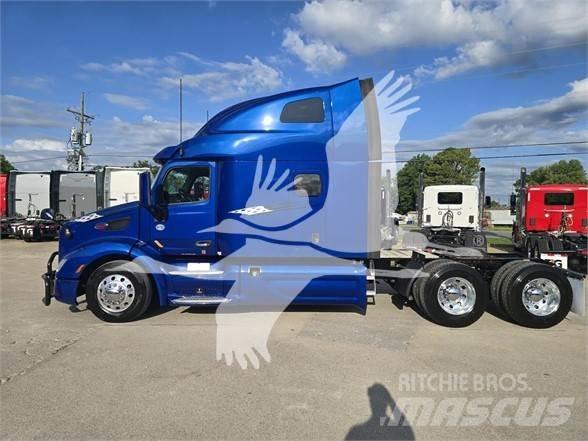 Peterbilt 579 Tractor Units