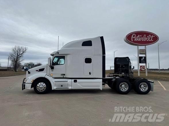 Peterbilt 579 Tractor Units