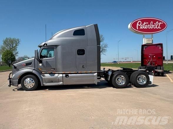 Peterbilt 579 Tractor Units