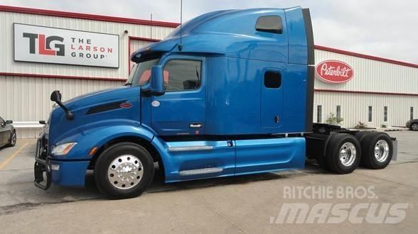 Peterbilt 579 Tractor Units