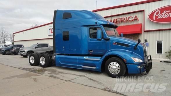 Peterbilt 579 Tractor Units