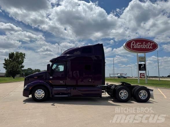 Peterbilt 579 Tractor Units