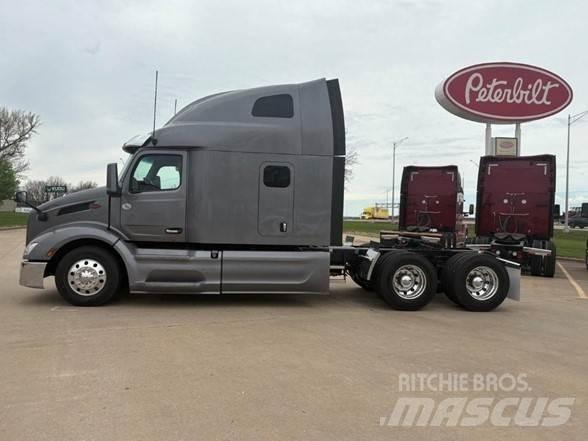 Peterbilt 579 Tractor Units