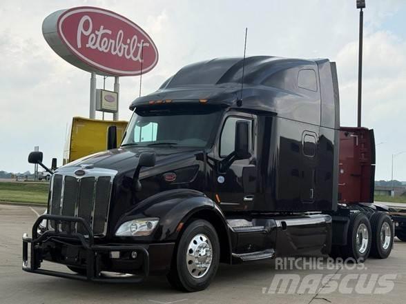 Peterbilt 579 Tractor Units