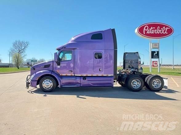 Peterbilt 579 Tractor Units
