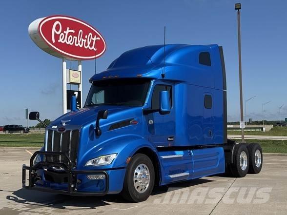 Peterbilt 579 Tractor Units