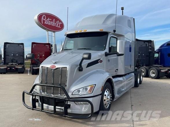 Peterbilt 579 Tractor Units