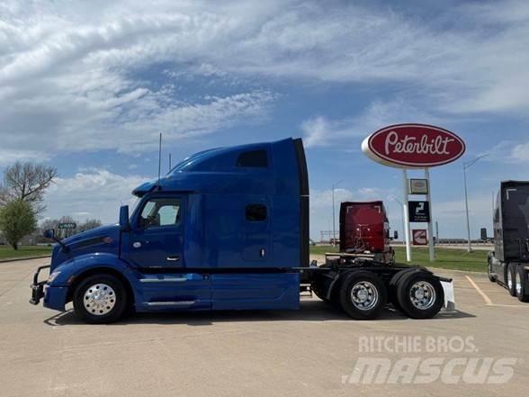 Peterbilt 579 Tractor Units