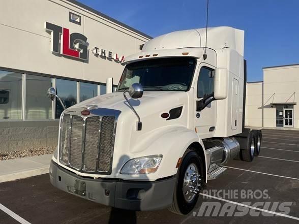 Peterbilt 579 Tractor Units