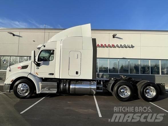 Peterbilt 579 Tractor Units