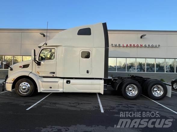 Peterbilt 579 Tractor Units
