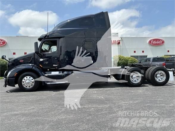 Peterbilt 579 Tractor Units