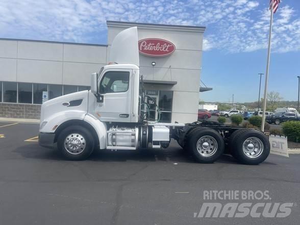 Peterbilt 579 Tractor Units