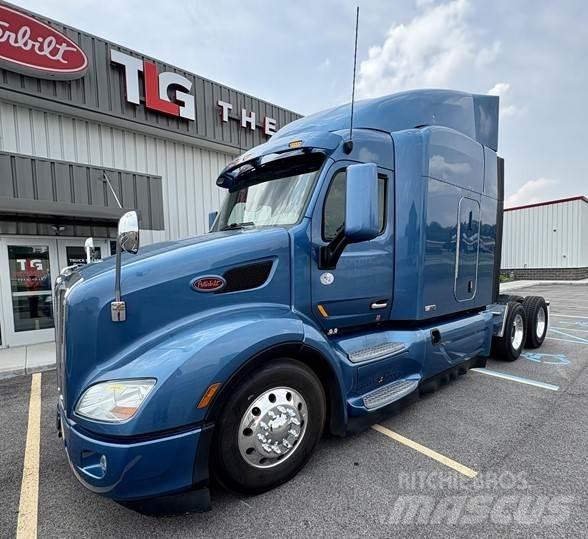 Peterbilt 579 Tractor Units