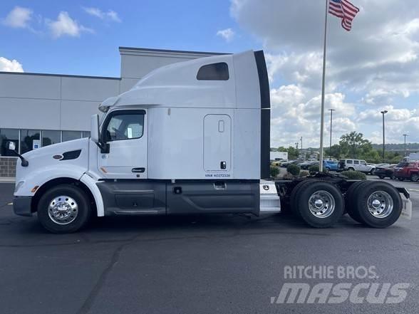 Peterbilt 579 Tractor Units