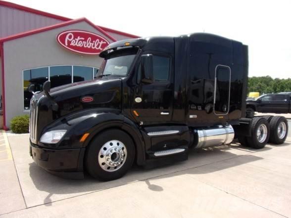 Peterbilt 579 Tractor Units