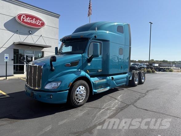 Peterbilt 579 Tractor Units