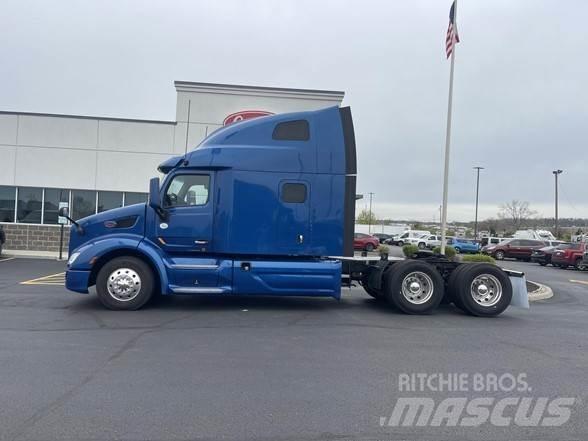 Peterbilt 579 Tractor Units