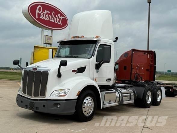 Peterbilt 579 Tractor Units