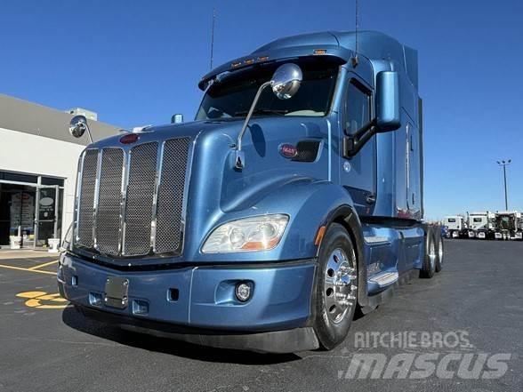Peterbilt 579 Tractor Units