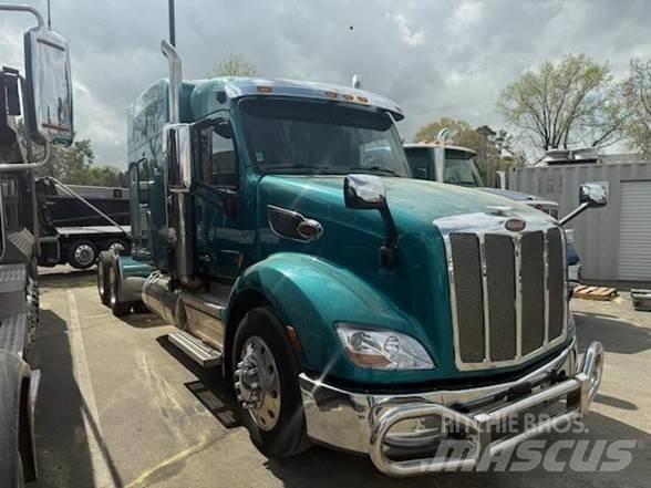Peterbilt 579 Tractor Units