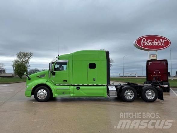 Peterbilt 579 Tractor Units