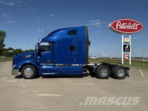 Peterbilt 579 Tractor Units