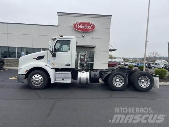 Peterbilt 579 Tractor Units