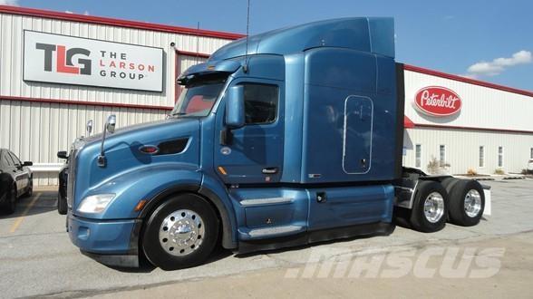 Peterbilt 579 Tractor Units