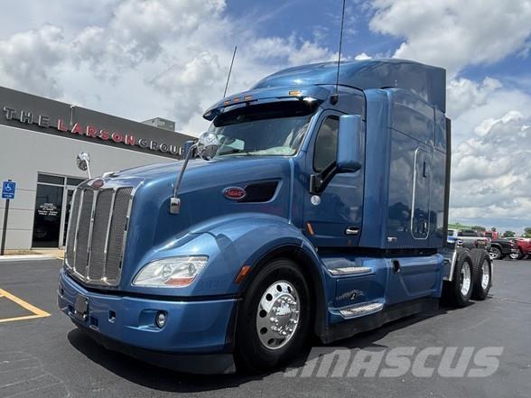 Peterbilt 579 Tractor Units