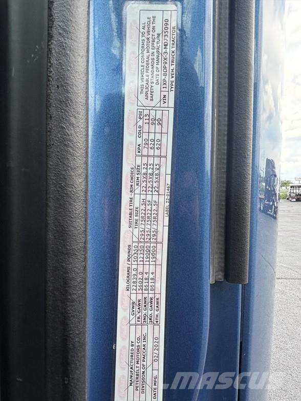 Peterbilt 579 Tractor Units