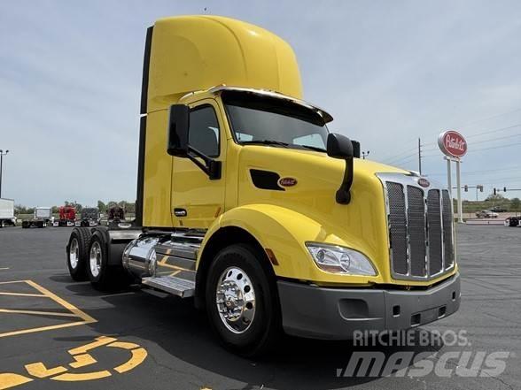 Peterbilt 579 Tractor Units