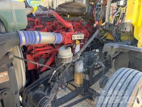Peterbilt 579 Tractor Units