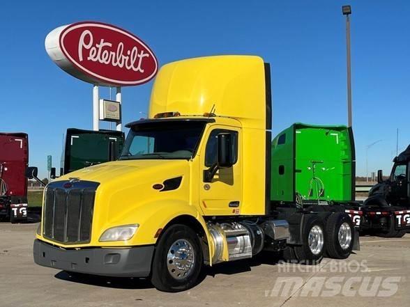 Peterbilt 579 Tractor Units