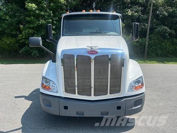 Peterbilt 579 Tractor Units