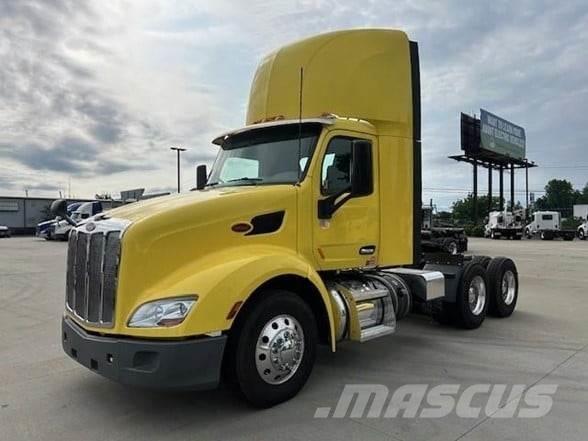 Peterbilt 579 Tractor Units