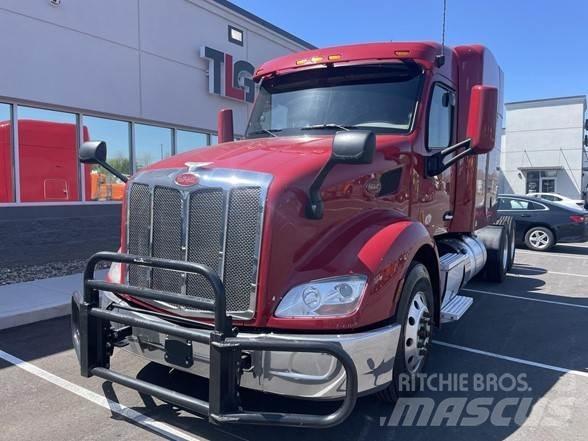 Peterbilt 579 Tractor Units