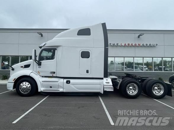 Peterbilt 579 Tractor Units