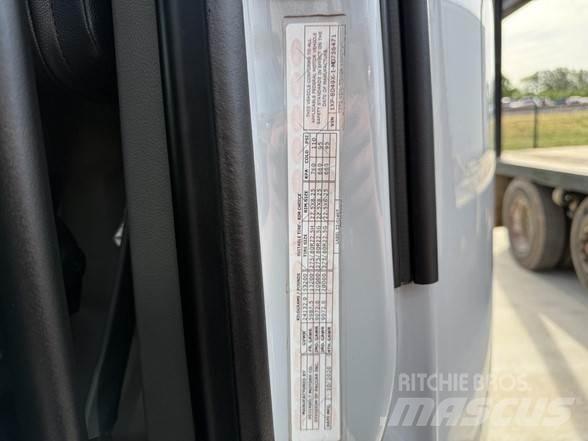 Peterbilt 579 Tractor Units