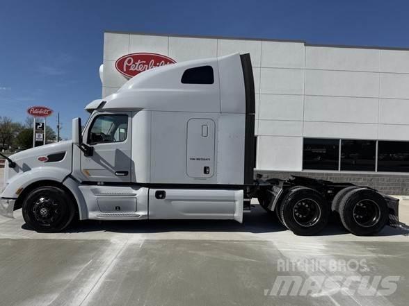 Peterbilt 579 Tractor Units