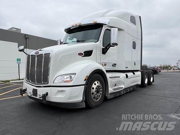 Peterbilt 579 Tractor Units