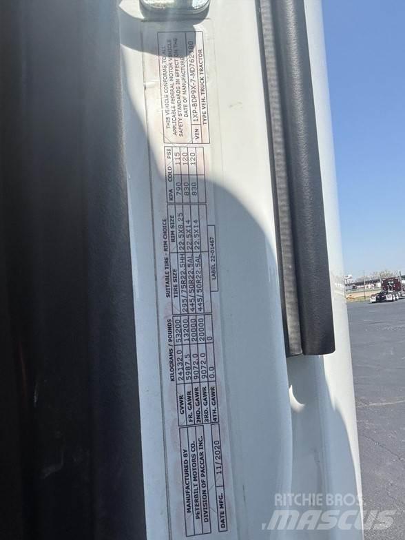 Peterbilt 579 Tractor Units